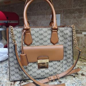 Michael Kors bag